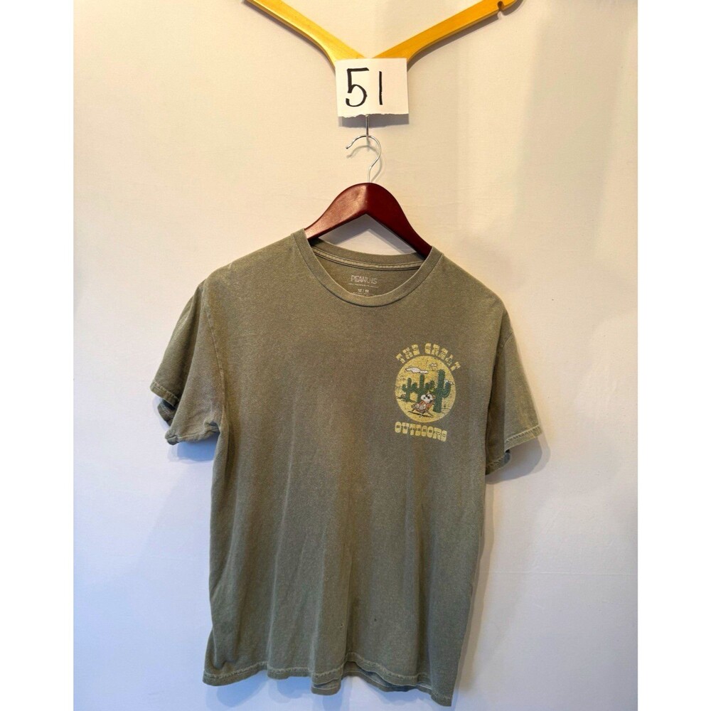 Peanuts Snoopy The Great Outdoors Graphic T-Shirt Men’s M Green Cotton Tee
